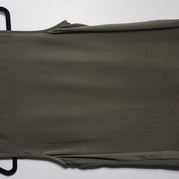 CABI Cinch Blouse Olive Green Sleeveless Tie Front Blouse Size Small - Picture 10 of 15